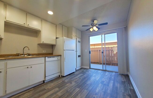 3 beds, 2 baths, 1,118 sqft, $2,895, Unit 23