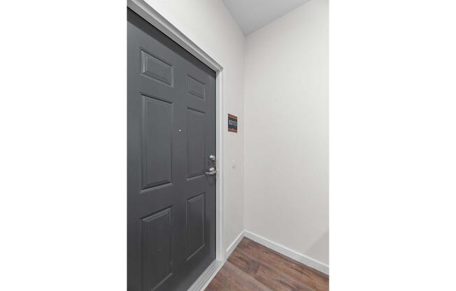 1 bed, 1 bath, 580 sqft, $1,995