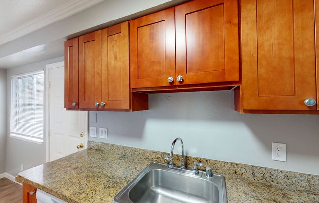 2 beds, 1 bath, 715 sqft, $2,450, Unit 625-6