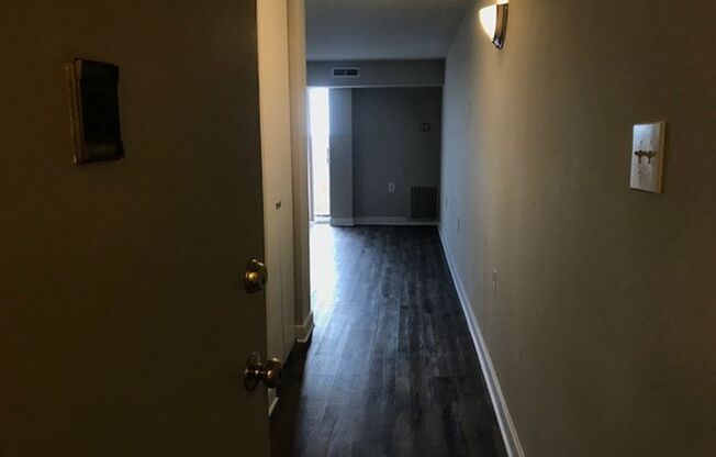 1 bed, 1 bath, 565 sqft, $1,534, Unit 1-1511