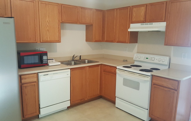 3 beds, 2 baths, $1,625