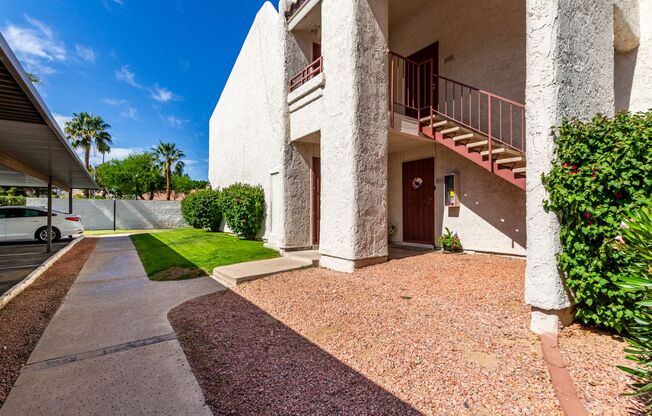 1 bed, 1 bath, 727 sqft, $1,425, Unit Q109