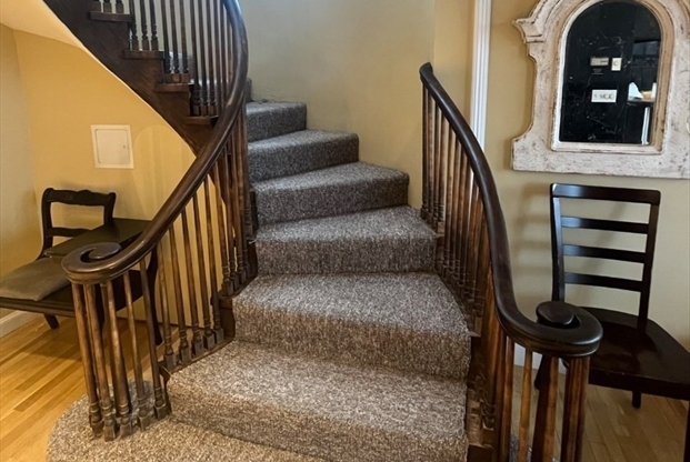 2 beds, 3 baths, $6,300, Unit PHR