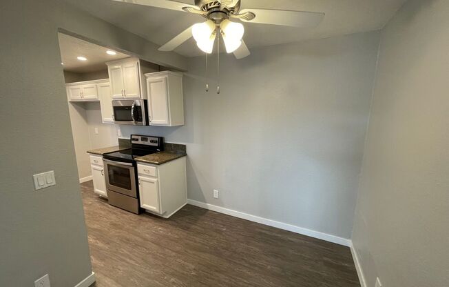 2 beds, 2 baths, 850 sqft, $3,040, Unit 821-15