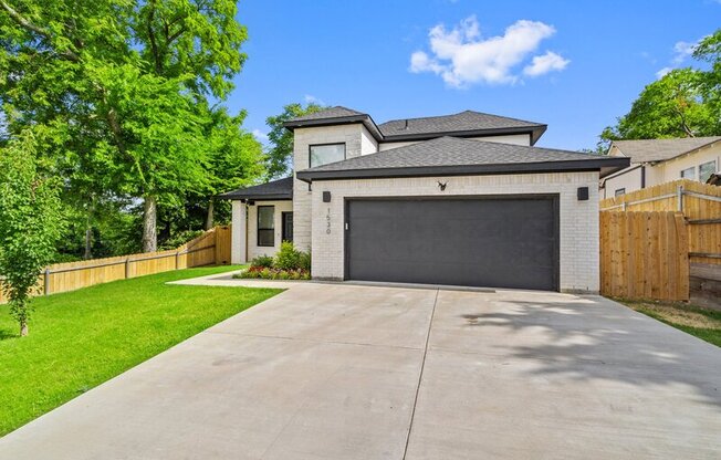 1530 PADGITT AVE
