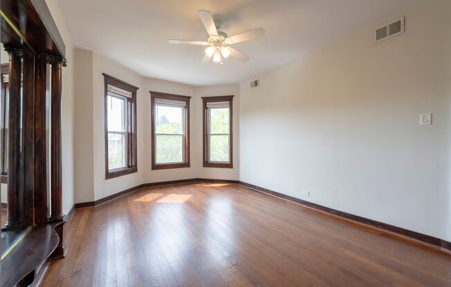 Spacious, Renovated 3 Bedroom 1 Bathroom