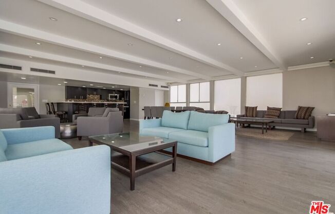 2 beds, 2 baths, 1,377 sqft, $4,900, Unit 702