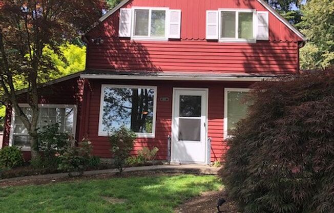 7237 SW Canyon Drive  ~ For Rent: Charming Duplex in Prime Location