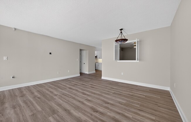 2 beds, 1 bath, 890 sqft, $3,500, Unit 308