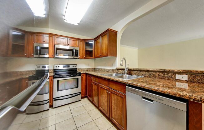 2 beds, 1 bath, $2,095, Unit # 47