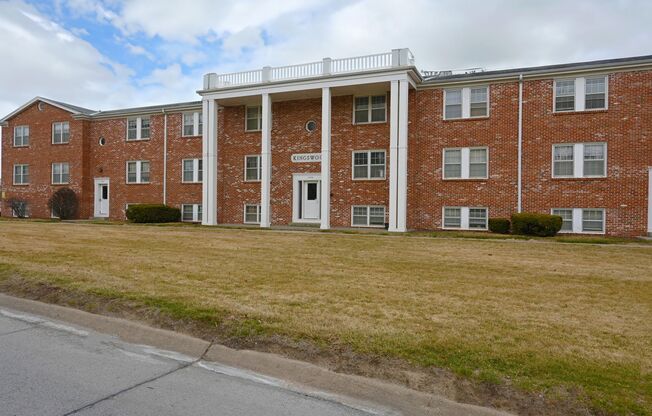 Beautiful 1 Bedroom 1 Bathroom Apartment in the heart of Millard!