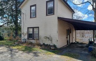 48 LENOX AVE