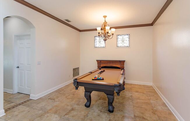 6/4 Pool Home Off Of Lake Speer In Windermere