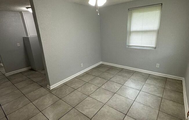 2 beds, 1 bath, 750 sqft, $900, Unit 2120