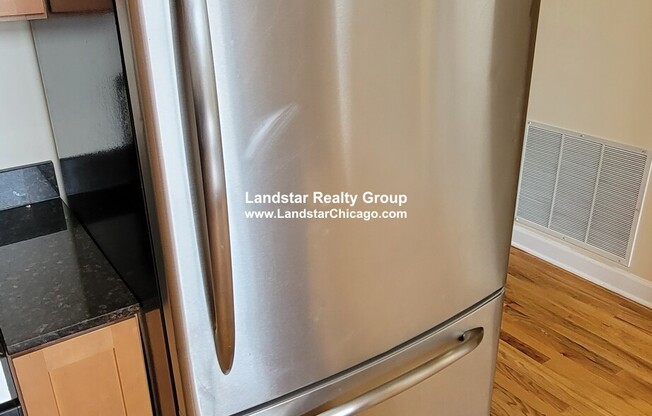 824 W Superior St 501