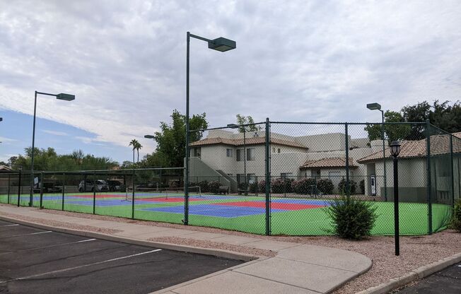 2 beds, 2 baths, $1,525, Unit #2067
