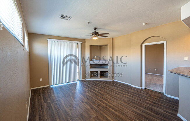 705 W QUEEN CREEK Road