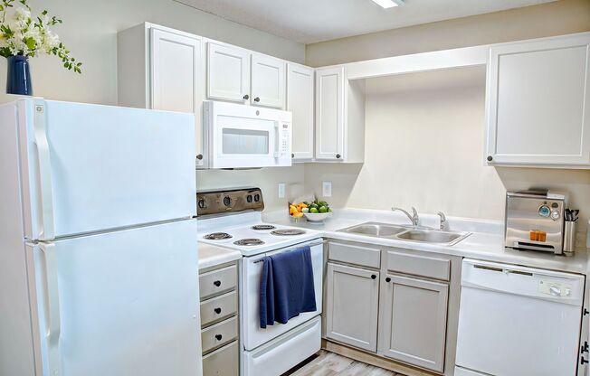2 beds, 2 baths, $1,395, Unit 3703-F