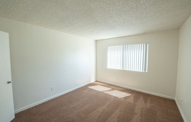 1 bed, 1 bath, 720 sqft, $1,795