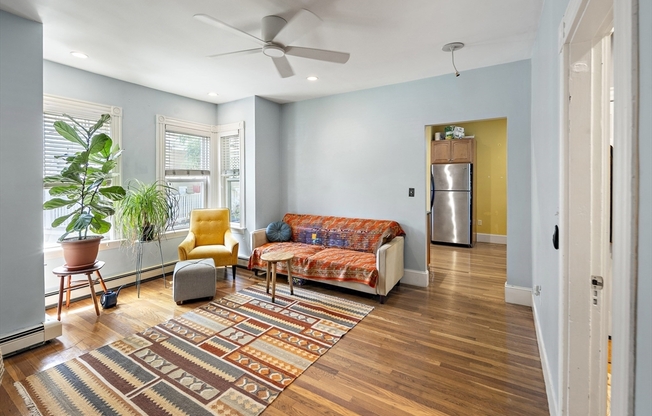 8 LELAND ST