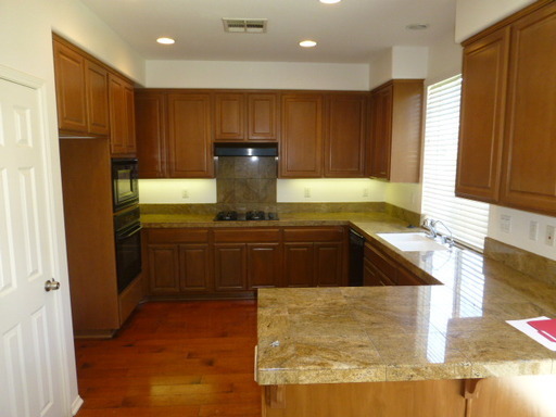 4 Bedroom Home for Rent in Valencia's Creekside Community!