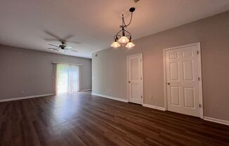 3 beds, 2.5 baths, $1,695