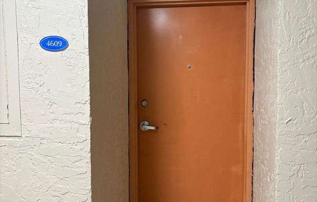 2 beds, 2 baths, $1,650, Unit APARTMENT 4609