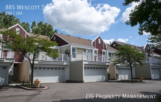 885 WESCOTT SQ
