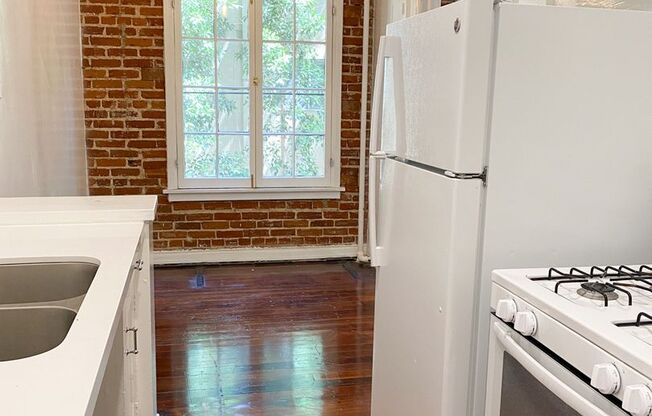 Studio, 1 bath, 500 sqft, $1,695, Unit 209