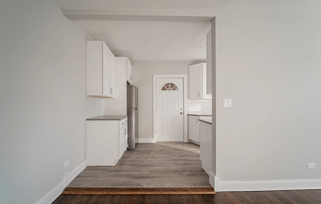 2759 65 N KILBOURN AVE