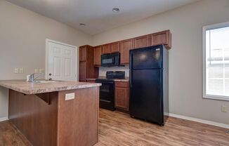 2 beds, 2.5 baths, 1,200 sqft, $1,275, Unit B