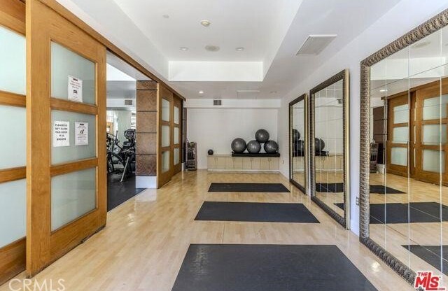 2 beds, 2 baths, 1,042 sqft, $3,200, Unit 159