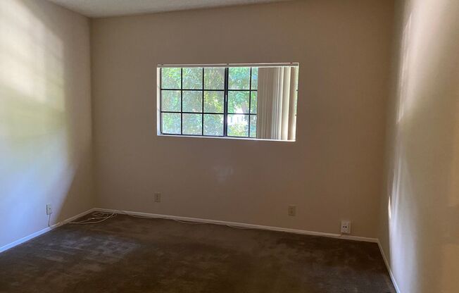 1 bed, 1 bath, $1,895, Unit M