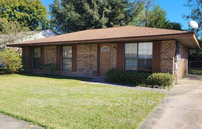 207 CASE LN