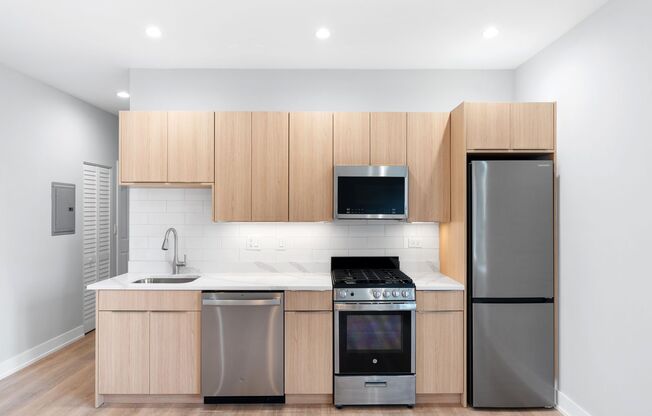 2 beds, 1 bath, 522 sqft, $1,875, Unit 108