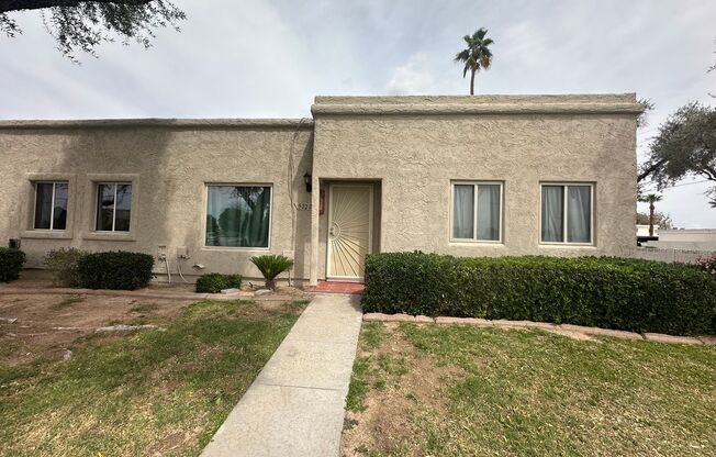 Furnished Optional 3 bed 2 bath Townhome