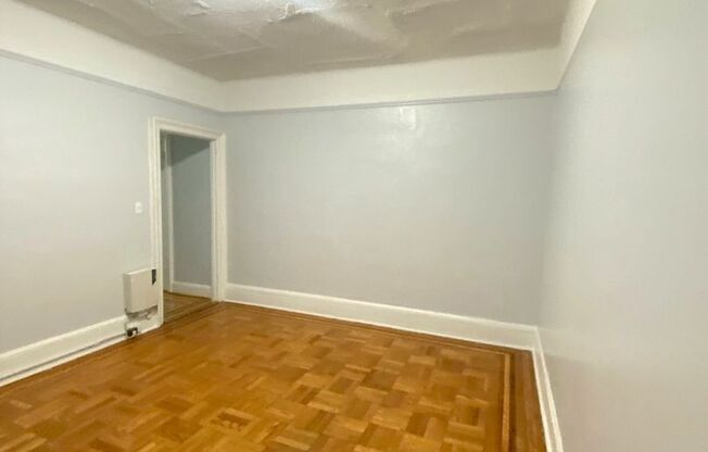 24 50th Street