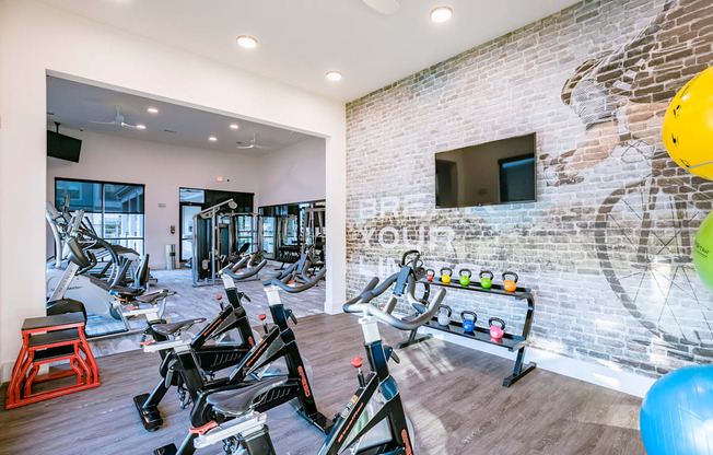 High Endurance Fitness Center at Cue Luxury Apartments, Cypress, TX, 77433