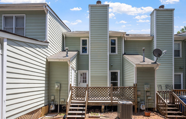 516 CAPRICE CT