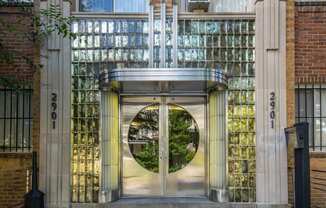 Art Deco Exterior at Park Crescent, Washington