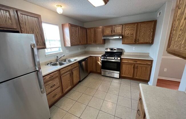 4134 WOODLAND AVE