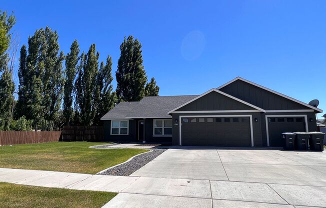 Private location in Crossroad Neighborhood!
