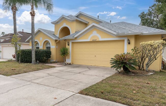 Large Spacious 4 bedroom 2 bath