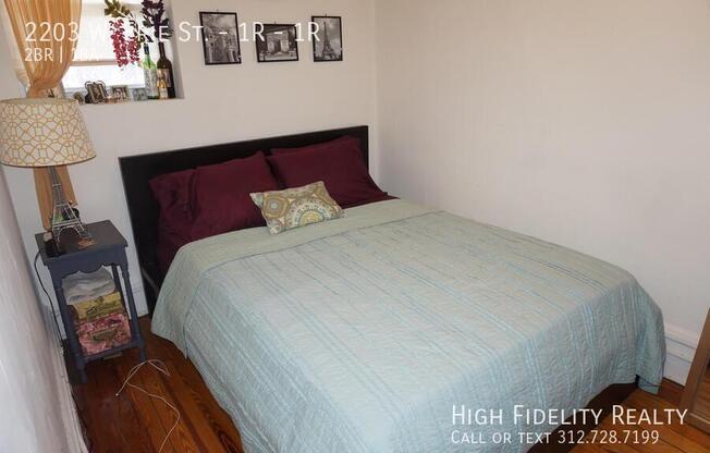 2203 West Erie Street