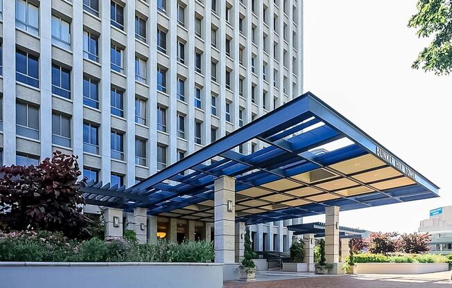 1 bed, 1 bath, 762 sqft, $2,400, Unit 602