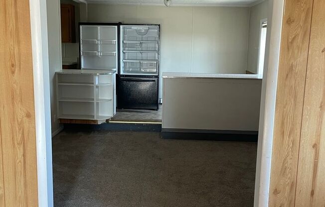 2 beds, 1 bath, $900