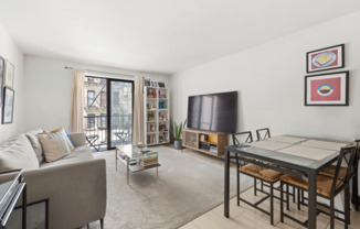 201 205 HURON ST