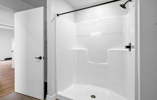 2 beds, 2 baths, 960 sqft, $2,250, Unit 514