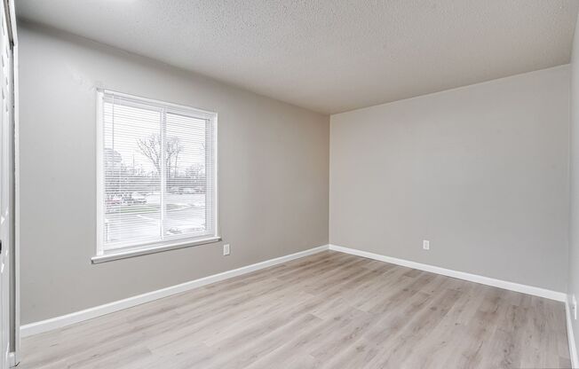 2 beds, 1 bath, 670 sqft, $1,199, Unit 2223 - 3C