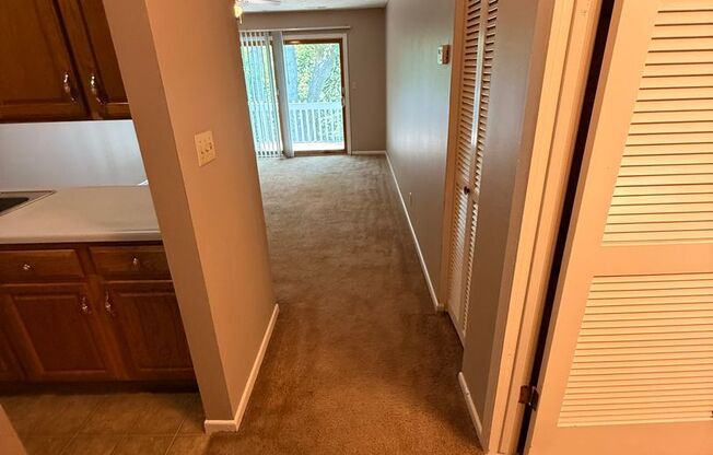 1 bed, 1 bath, 615 sqft, $839, Unit 246